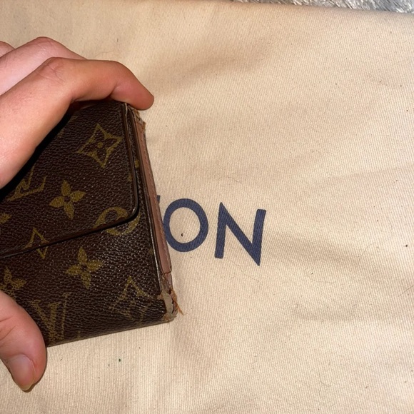 Louis Vuitton wallet - Picture 3 of 8